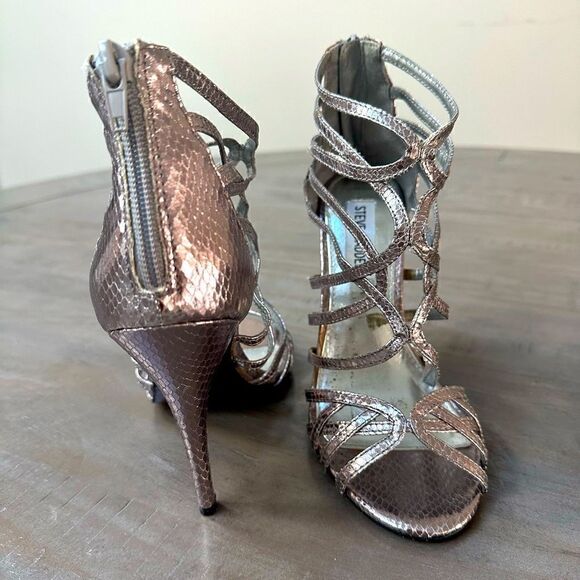 Steve Madden Edith, caged dress sandals. - Picture 1 of 5
